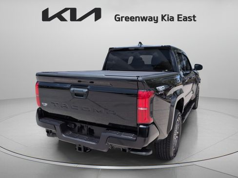 Used 2025 Toyota Tacoma TRD Sport RWD image 6