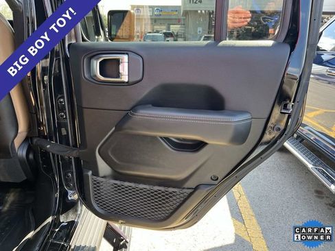 Used 2021 Jeep Gladiator Rubicon image 19