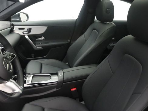 Certified 2026 Mercedes-Benz CLA 250 image 33