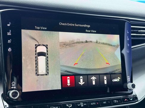 New 2026 Jeep Grand Wagoneer L Limited w/ Convenience Group I image 21