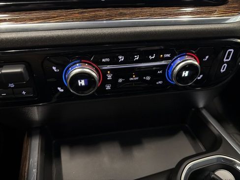 Used 2024 GMC Sierra 1500 Elevation w/ Preferred Package image 26