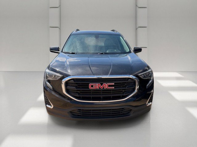 Used 2018 GMC Terrain SLE w/ Driver Convenience Package FWD image 2