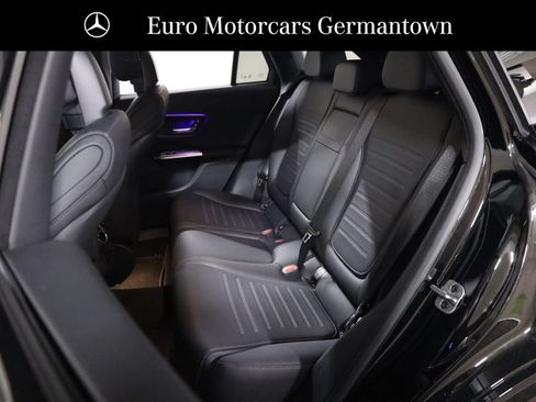 Used 2026 Mercedes-Benz GLC 300 4MATIC image 42