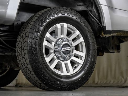 Used 2019 Ford F250 XLT AWD/4WD image 51