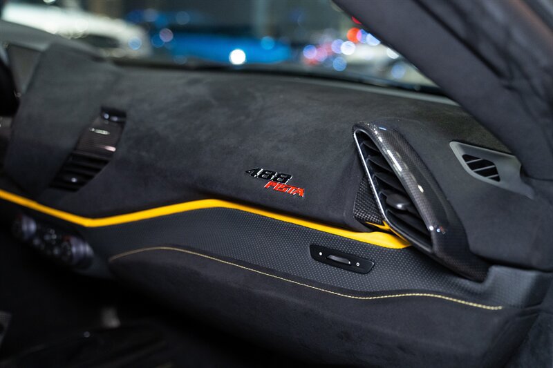 Used 2019 Ferrari 488 Pista Coupe RWD image 51