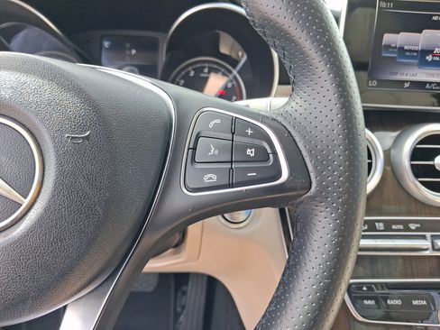 Used 2018 Mercedes-Benz C 300 Sedan image 17