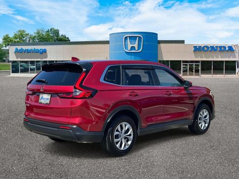Certified 2025 Honda CR-V LX image 4