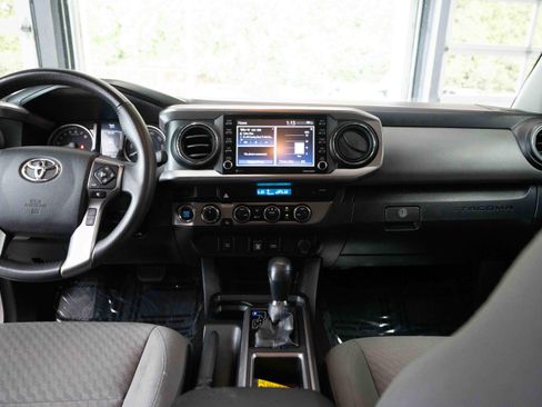 Used 2023 Toyota Tacoma SR5 AWD/4WD image 20