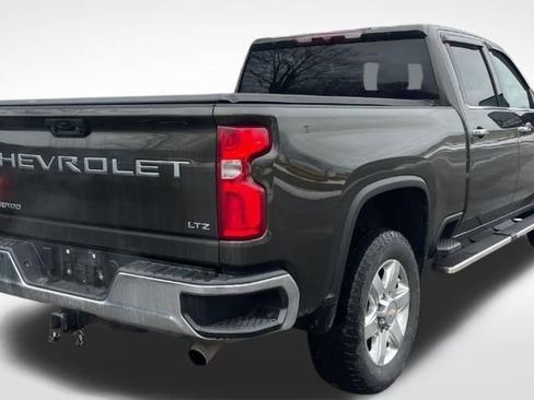 Used 2022 Chevrolet Silverado 2500 LTZ w/ Gooseneck/5TH Wheel Package image 6