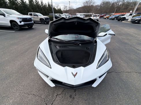 Used 2023 Chevrolet Corvette Stingray Preferred Cpe w/ 2LT image 29