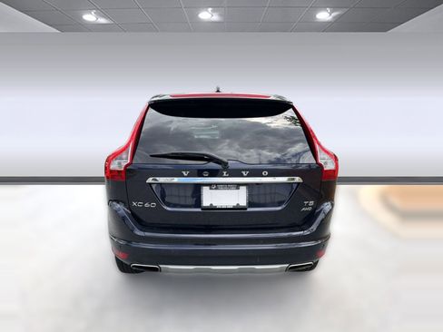 Used 2017 Volvo XC60 T5 Inscription w/ Preferred Option Package AWD/4WD image 9