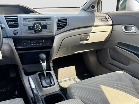 Used 2012 Honda Civic Hybrid Sedan image 20