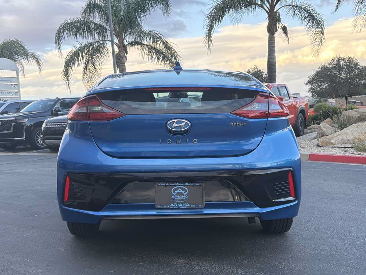 Used 2017 Hyundai Ioniq SEL FWD image 9
