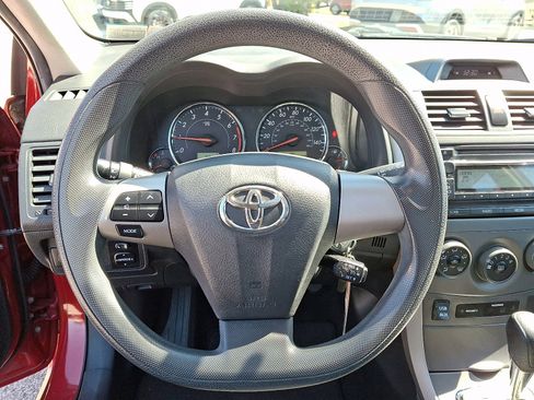 Used 2012 Toyota Corolla S image 20