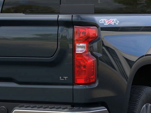 New 2026 Chevrolet Silverado 1500 LT image 13