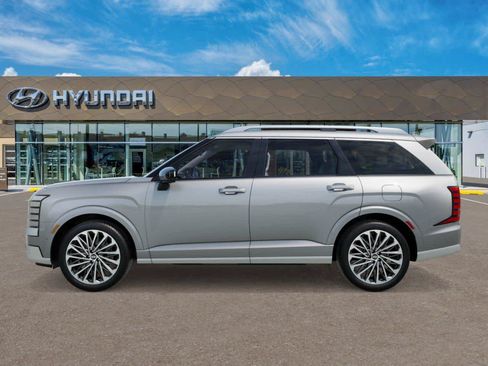 New 2026 Hyundai Palisade Calligraphy FWD image 3