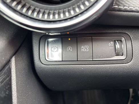 Used 2026 Chevrolet Equinox LT FWD image 18