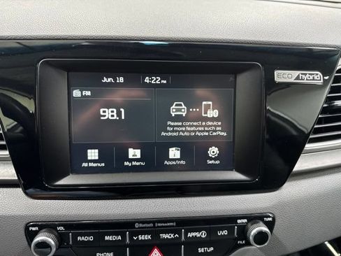 Used 2018 Kia Niro FE FWD image 17