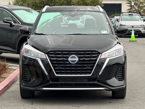 Used 2023 Nissan Kicks SV image 10