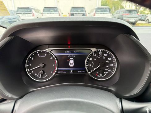 Used 2023 Nissan Sentra SR w/ SR Premium Package FWD image 29