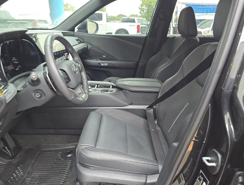 Used 2026 Lexus TX 350 AWD w/ Technology Package image 7
