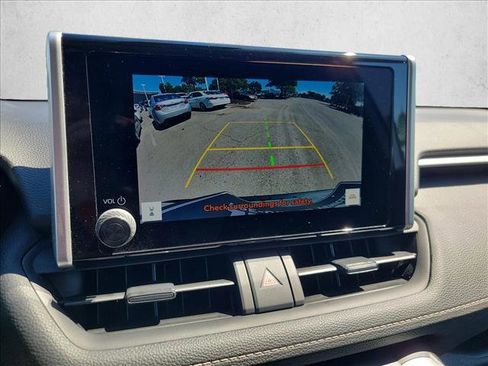 Used 2024 Toyota RAV4 LE image 21