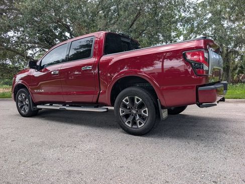 Used 2022 Nissan Titan Platinum Reserve w/ Moonroof Package AWD/4WD image 6