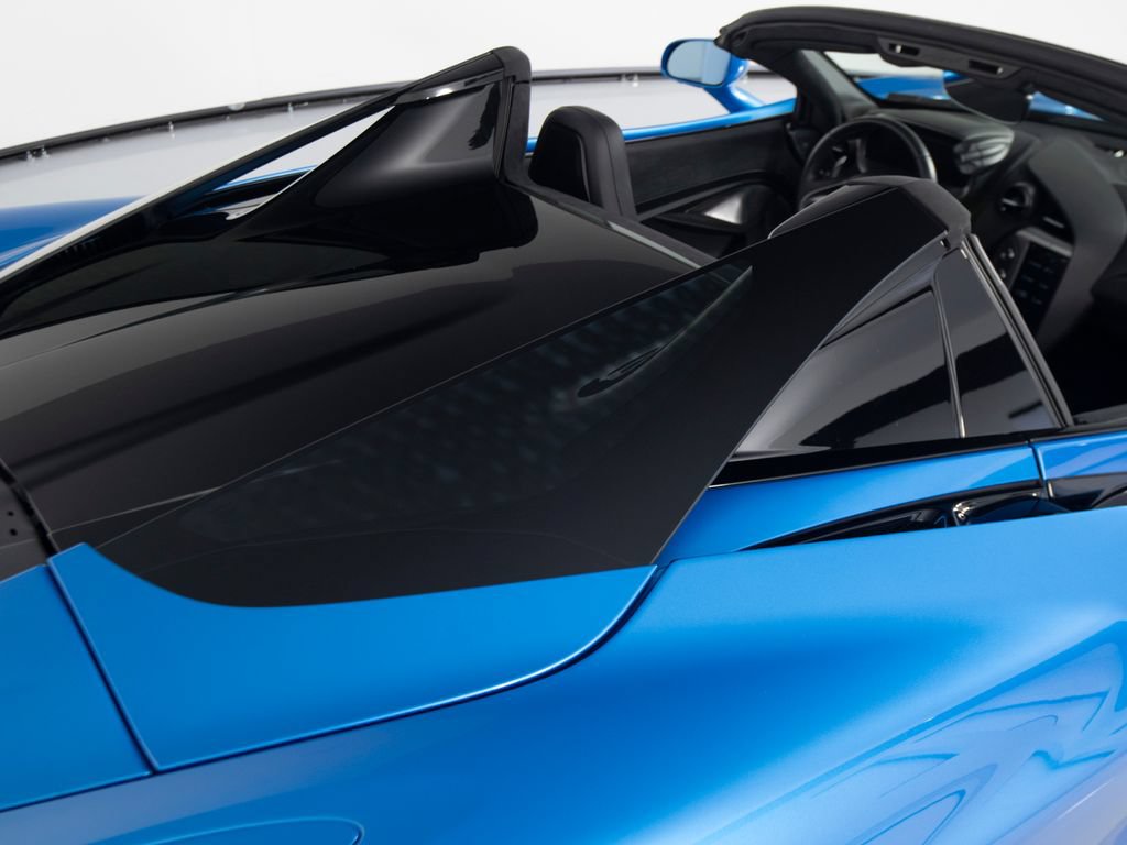 Used 2024 McLaren 750S Spider RWD image 45