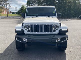 New 2026 Jeep Wrangler Unlimited Sahara AWD/4WD video 2