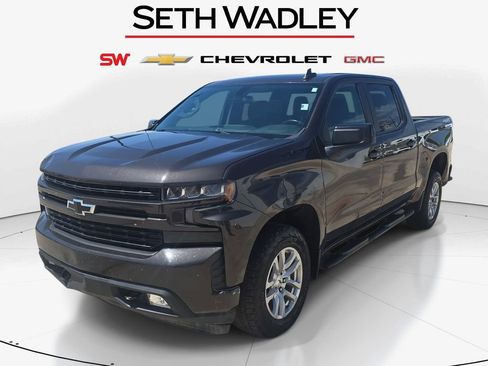 Used 2021 Chevrolet Silverado 1500 RST w/ Bed Protection Package AWD/4WD image 3