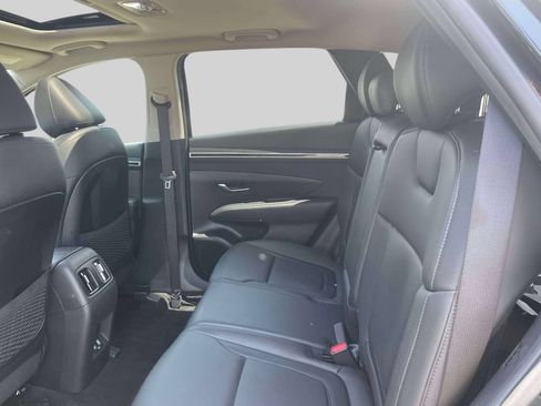 Used 2023 Hyundai Tucson SEL w/ Convenience Package AWD/4WD image 12