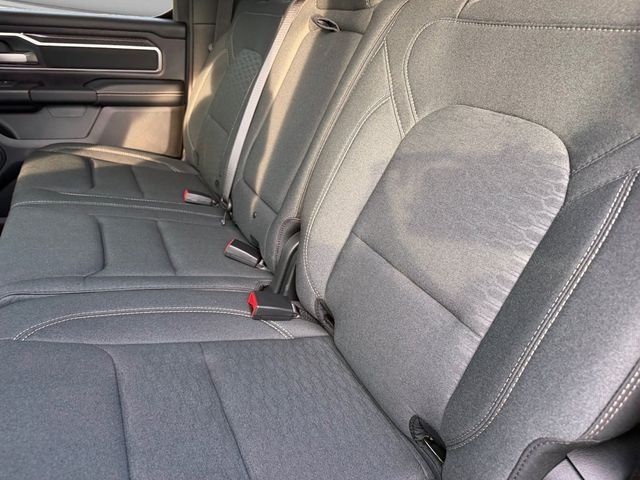 New 2026 RAM 1500 Big Horn AWD/4WD image 13