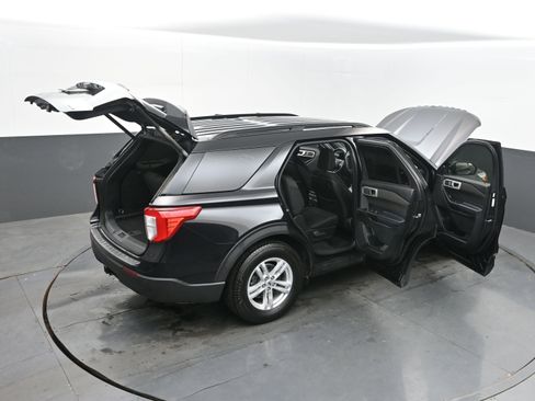 Used 2020 Ford Explorer XLT w/ Class III Trailer Tow Package image 48
