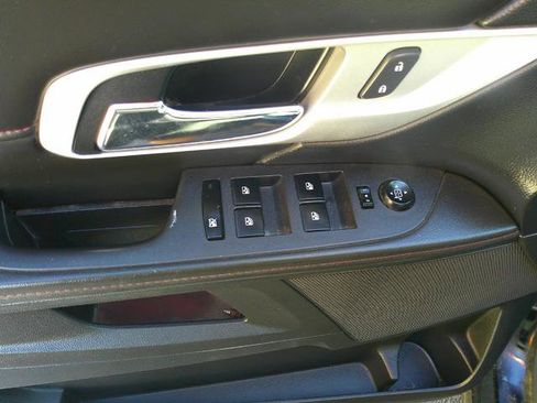 Used 2013 GMC Terrain SLE w/ LPO, Chrome Package image 8