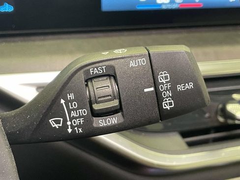 Used 2025 BMW X5 M60i w/ Climate Comfort Package AWD/4WD image 36