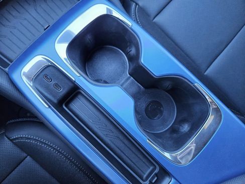 New 2026 Chevrolet Equinox EV LT image 15