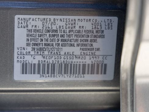 Used 2020 Nissan Sentra SV FWD image 14