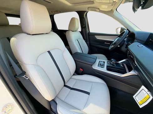 New 2026 MAZDA CX-70 3.3 Turbo w/ Preferred Package image 17