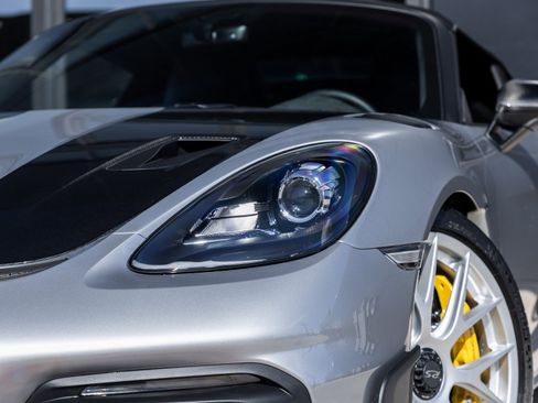 Certified 2025 Porsche 718 Boxster Spyder RS image 23