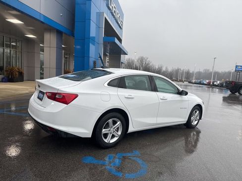 Used 2024 Chevrolet Malibu LS image 23
