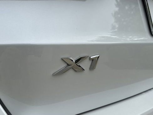 Certified 2025 BMW X1 xDrive28i w/ Premium Package AWD/4WD image 8