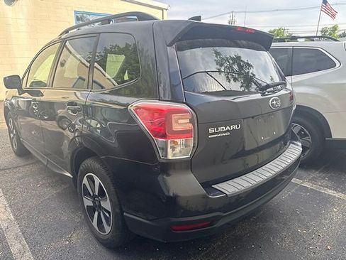 Used 2018 Subaru Forester 2.5i Premium AWD/4WD image 7