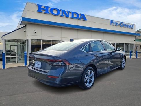 Used 2025 Honda Accord LX image 4