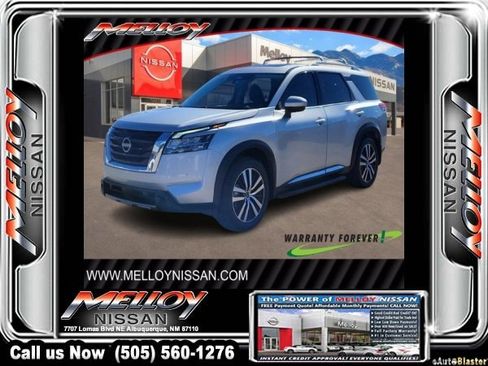 Used 2023 Nissan Pathfinder Platinum w/ Cargo Package image 1
