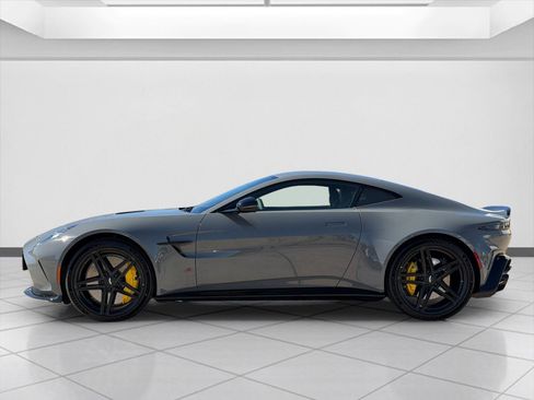 New 2026 Aston Martin V8 Vantage S image 8