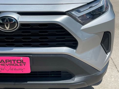 Used 2024 Toyota RAV4 XLE FWD image 8