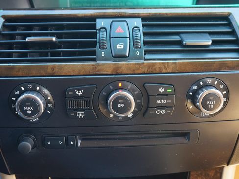 Used 2007 BMW 525i Sedan RWD image 19