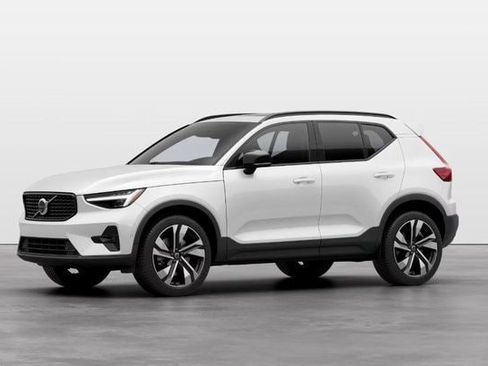 New 2025 Volvo XC40 B5 Ultra w/ Protection Package Premier AWD/4WD image 4