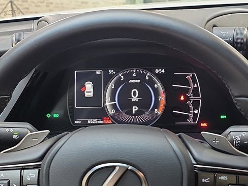 Used 2023 Lexus ES 350 w/ Accessory Package (Z1) image 19