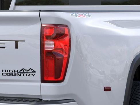 New 2026 Chevrolet Silverado 3500 High Country w/ High Country Premium Package AWD/4WD image 11